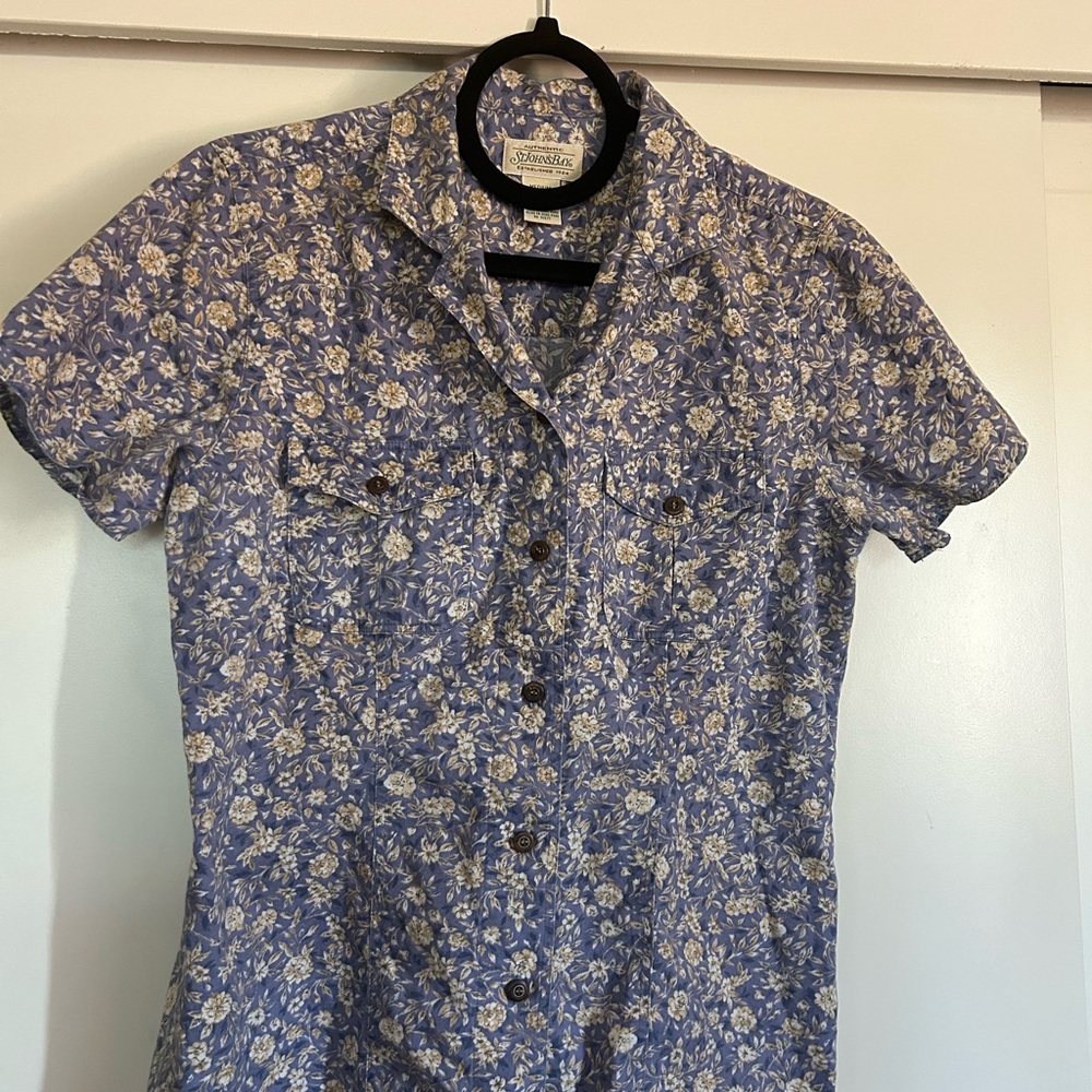 Vintage short sleeve button down : StJohn’s Bay from 1984